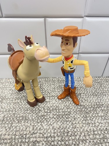 Toy story bullseye and woody - toy,
