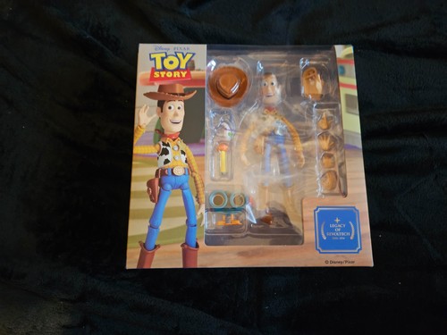 Toy story sci - -, revoltech